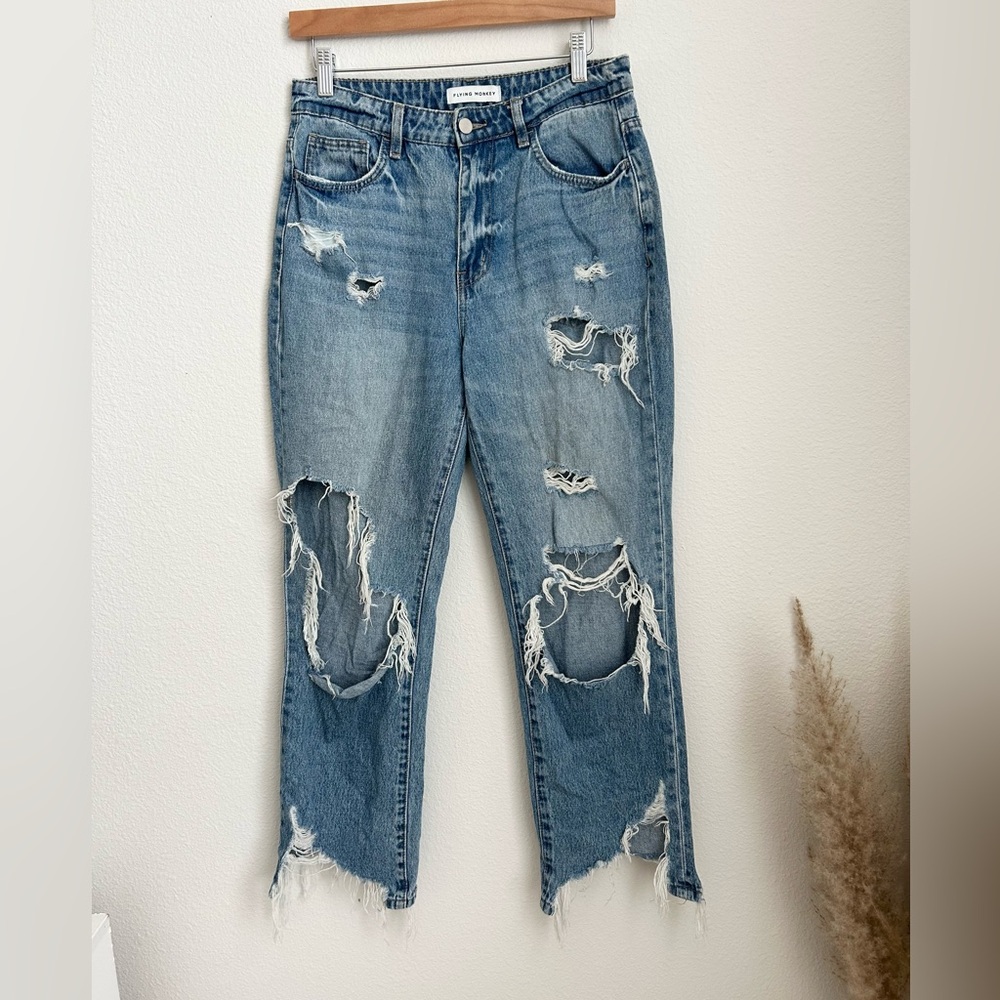 Flying Monkey Distressed Cropped Medium Wash Jeans Size 28